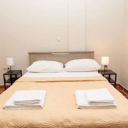 Allagiannis Group Apartments Markópoulon المظهر الخارجي الصورة