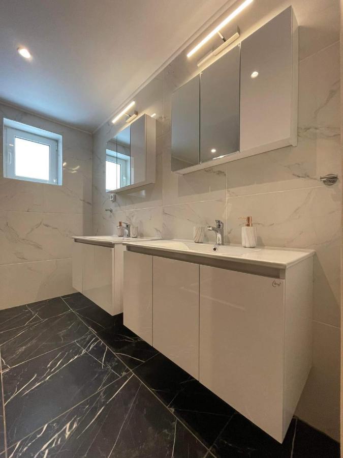 Allagiannis Group Apartments Markópoulon المظهر الخارجي الصورة