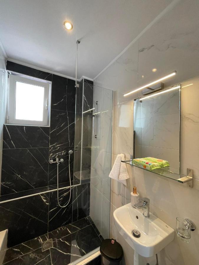 Allagiannis Group Apartments Markópoulon المظهر الخارجي الصورة