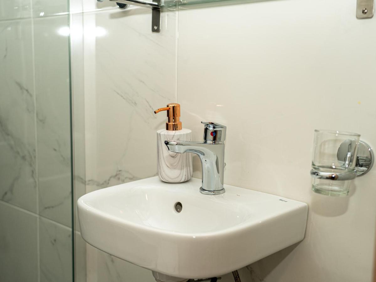 Allagiannis Group Apartments Markópoulon المظهر الخارجي الصورة