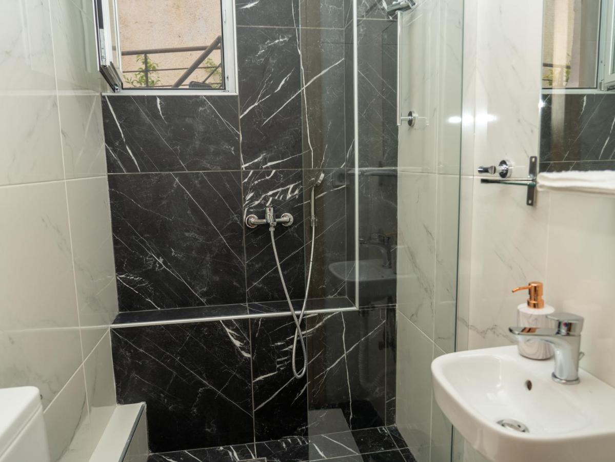 Allagiannis Group Apartments Markópoulon المظهر الخارجي الصورة