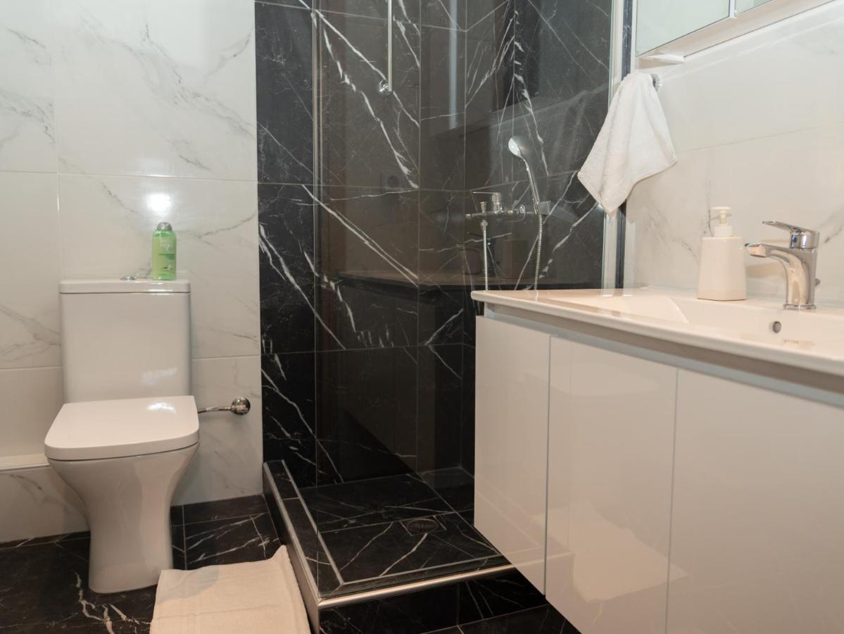 Allagiannis Group Apartments Markópoulon المظهر الخارجي الصورة