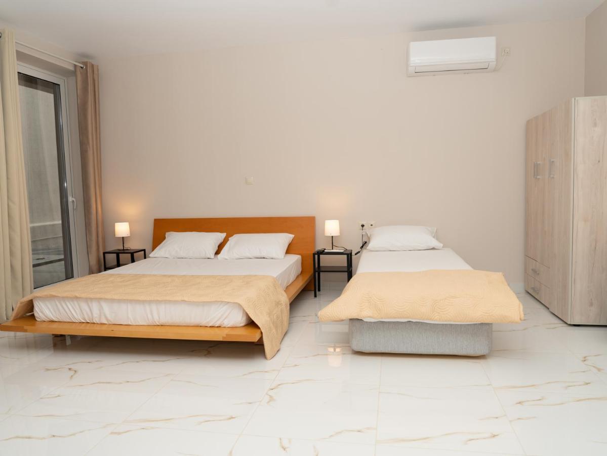 Allagiannis Group Apartments Markópoulon المظهر الخارجي الصورة